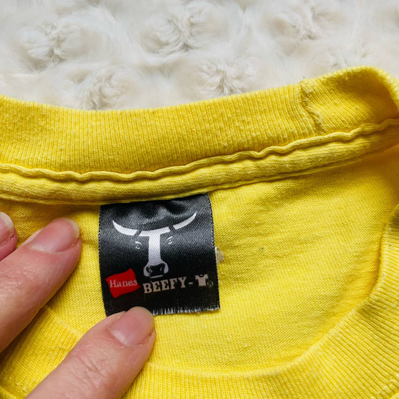 Hanes Beefy Batman Why So Serious Yellow Cotton Tee Shirt Size Large - Picture 5 of 6